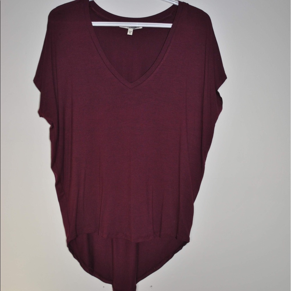 Merlot v neck